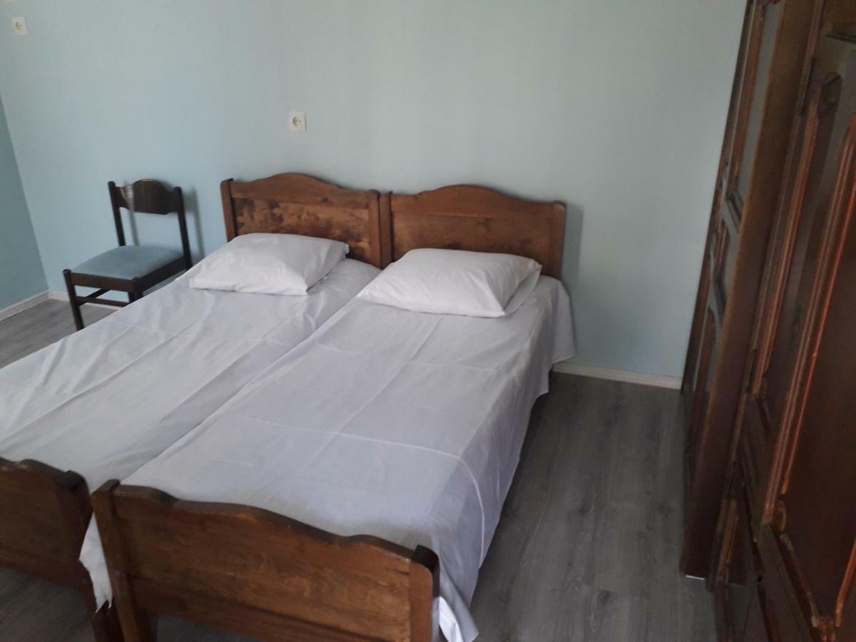 Zaza Guest House Кобулети Экстерьер фото